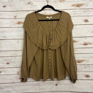 Gimmicks BKE Brown Button Ruffle Collar Peasant Boho Blouse